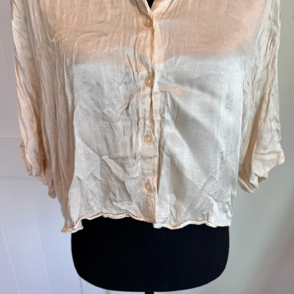 Zara Champagne Satin Finish Cropped Button Up Blouse Short Sleeve Women Large
